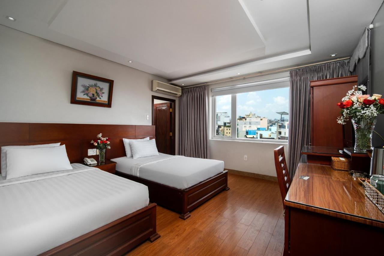 Van Ha Hotel Ho Chi Minh City Exterior photo